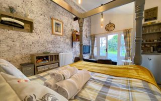 The Roost Retreat, Self-Catering Accommodation in North Yorkshire The Roost Retreat, Self-Catering Accommodation in North Yorkshire